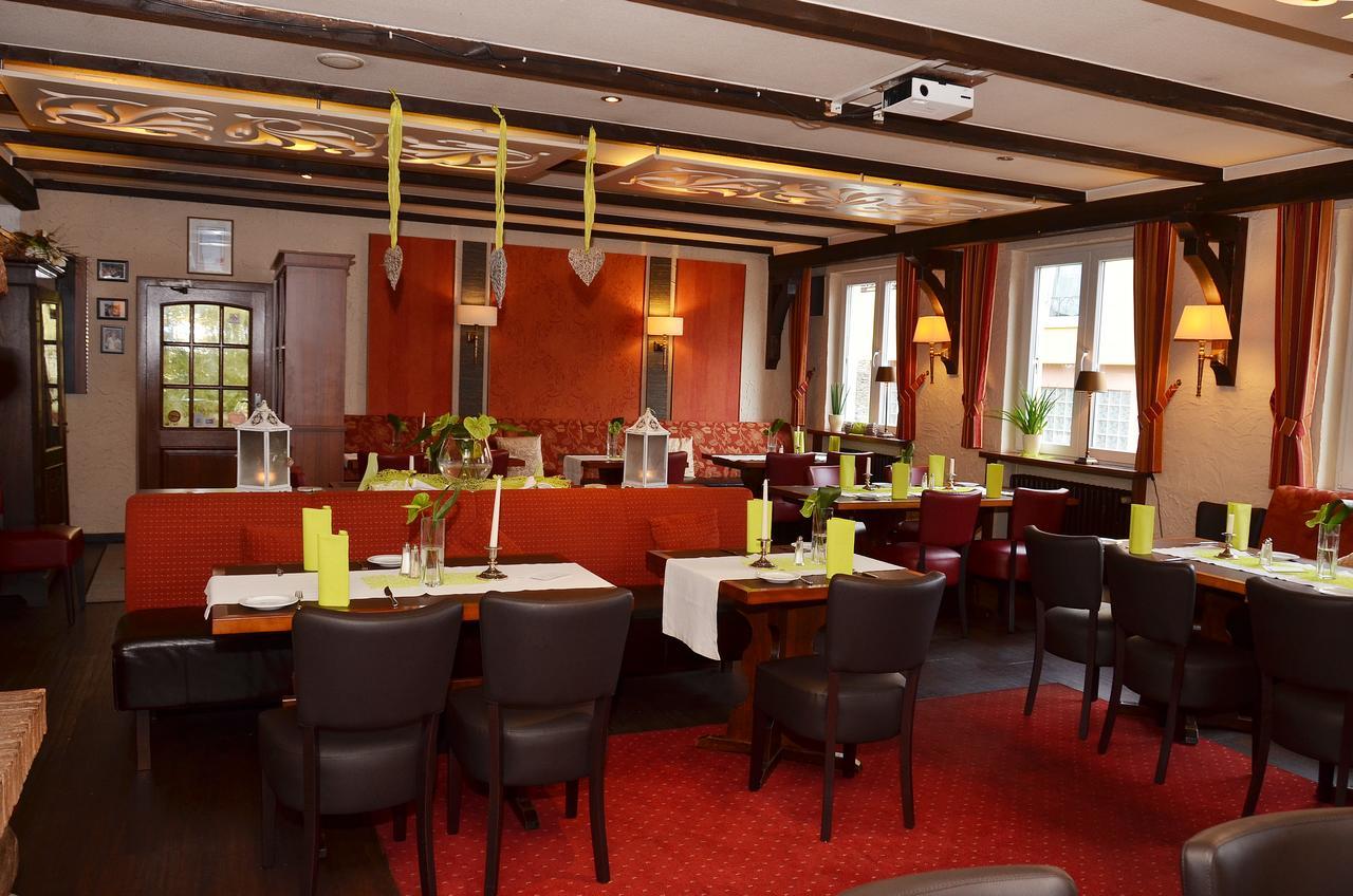 Gasthaus Zur Rebe 메링 외부 사진